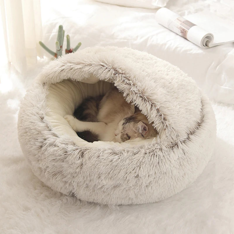 Covered Round Plush Pet Bed