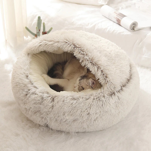 Covered Round Plush Pet Bed
