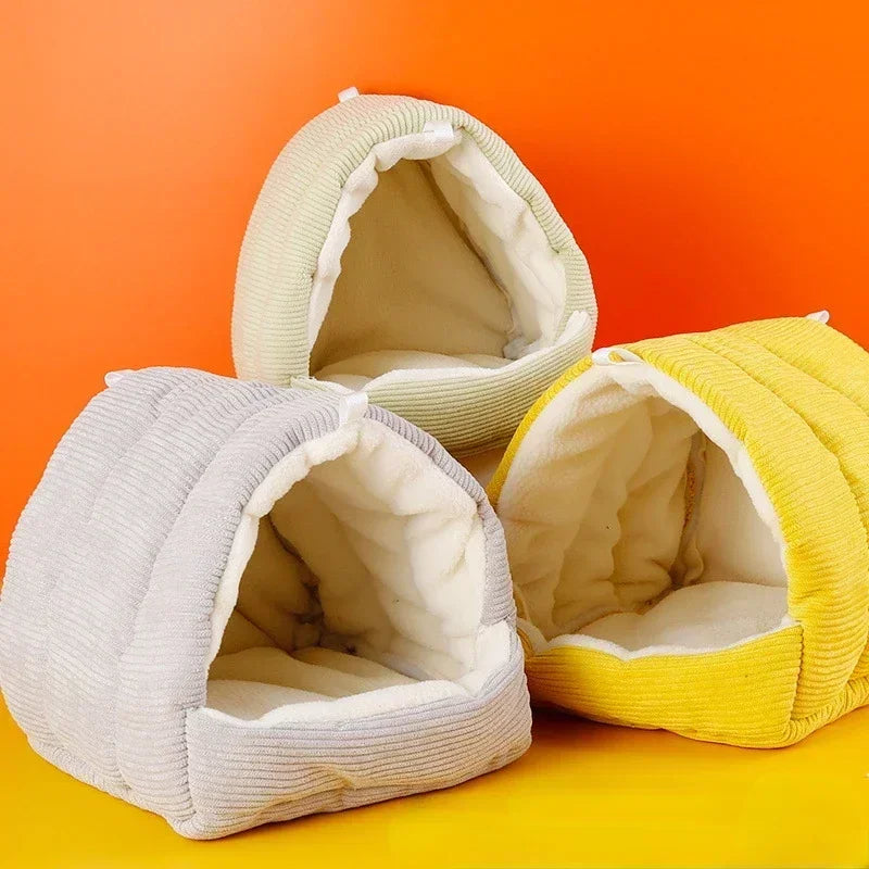 Warm Plush Bird Sleeping Hut